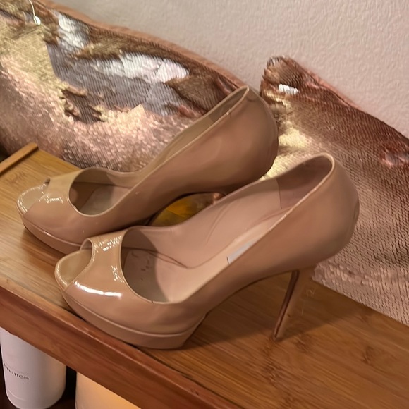 Jimmy Choo Shoes - JIMMY CHOO Nude Patent Leather heels